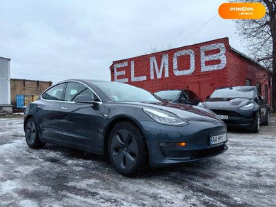 Tesla Model 3, 2019, Електро, 62 тис. км, Седан, Сірий, Київ 16178 фото