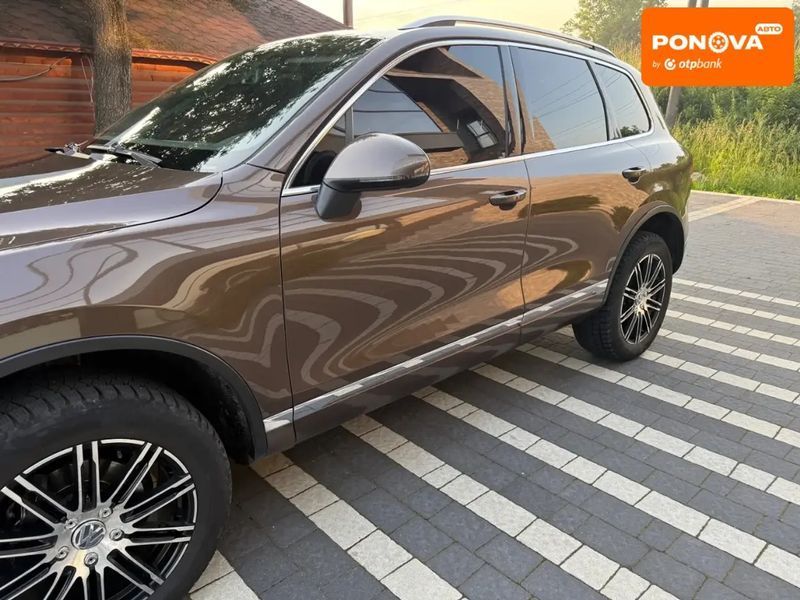 Volkswagen Touareg, 2012 г., Дизель, 225 тыс. км, Внедорожник / Кроссовер, Коричневый, Тячев AT-10406923 фото