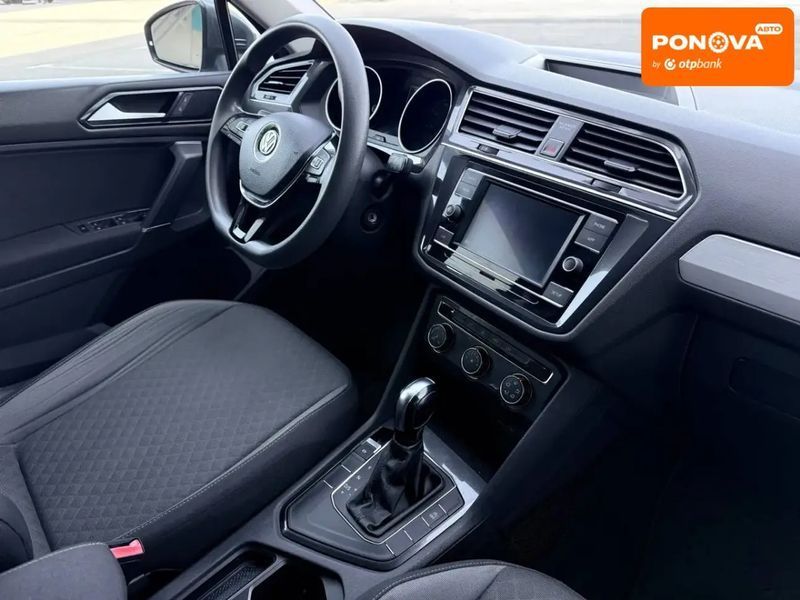 Volkswagen Tiguan, 2017 г., Бензин, 264 тыс. км, Внедорожник / Кроссовер, Серый, Днепр (Днепропетровск) AT-10412062 фото