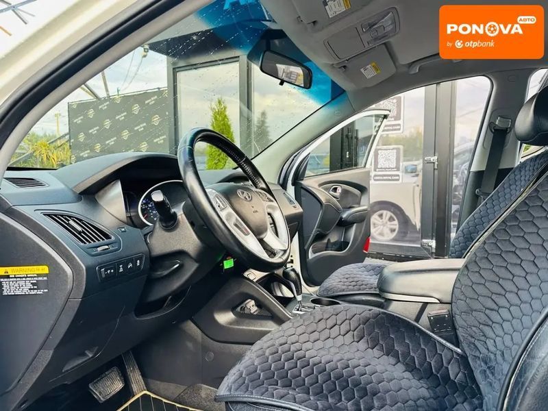 Hyundai Tucson, 2010 р., Бензин, 260 тис. км, Позашляховик / Кросовер, Білий, Харків AT-10403185 фото