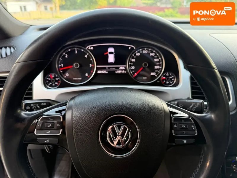Volkswagen Touareg, 2012 г., Дизель, 225 тыс. км, Внедорожник / Кроссовер, Коричневый, Тячев AT-10406923 фото