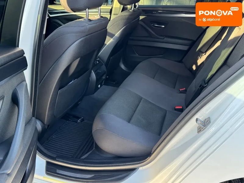 BMW 5 Series, 2016 р., Бензин, 198 тис. км, Седан, Білий, Київ AT-10411961 фото