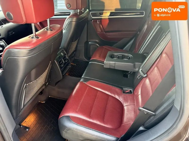 Volkswagen Touareg, 2012 г., Дизель, 225 тыс. км, Внедорожник / Кроссовер, Коричневый, Тячев AT-10406923 фото