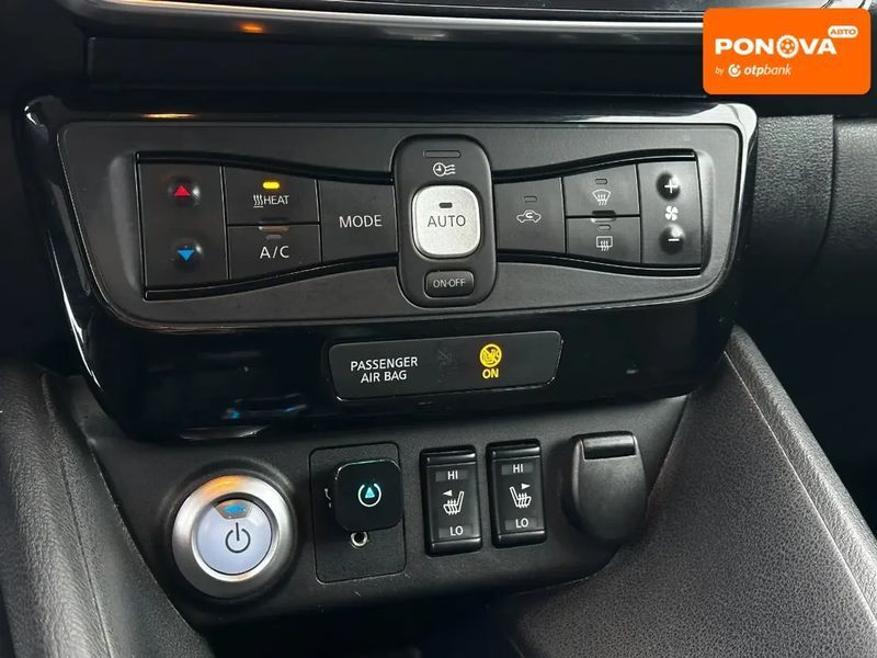 Nissan Leaf, 2018 г., Електро, 137 тыс. км, Хетчбек, Серый, Львов AT-10409712 фото