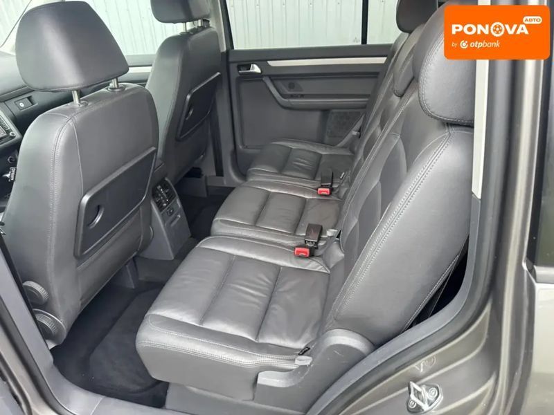 Volkswagen Touran, 2008 р., Бензин, 224 тис. км, Мінівен, Сірий, Київ AT-10407846 фото
