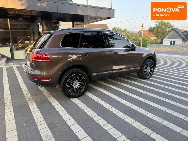 Volkswagen Touareg, 2012 г., Дизель, 225 тыс. км, Внедорожник / Кроссовер, Коричневый, Тячев AT-10406923 фото