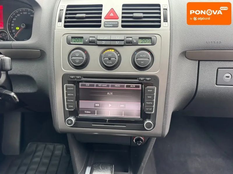 Volkswagen Touran, 2008 р., Бензин, 224 тис. км, Мінівен, Сірий, Київ AT-10407846 фото