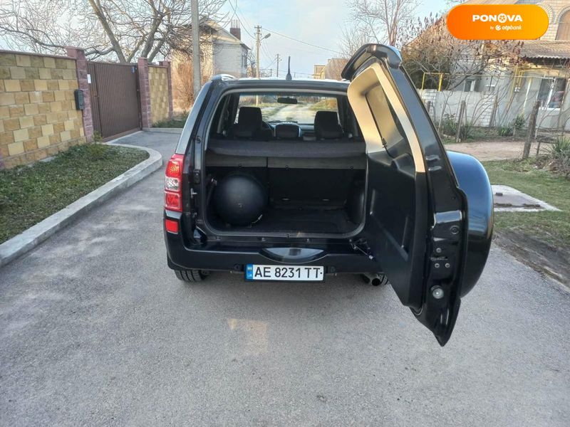 Suzuki Grand Vitara, 2009, Газ пропан-бутан / Бензин, 2.4 л., 141 тис. км, Позашляховик / Кросовер, Чорний, Кам'янське (Дніпродзержинськ) Cars-Pr-68637 фото