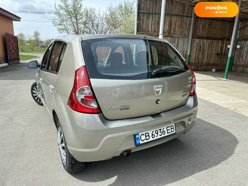 Dacia Sandero, 2008, Бензин, 1.39 л., 224 тис. км, Хетчбек, Сірий, Ніжин 48096 фото