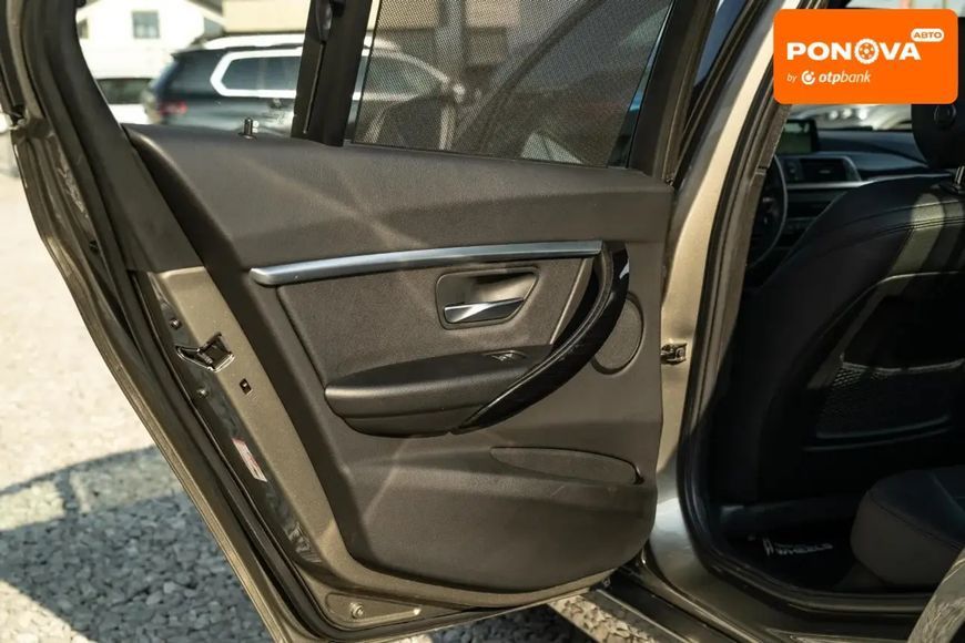 BMW 3 Series, 2017 г., Дизель, 122 тыс. км, Седан, Бежевый, Черновцы AT-10406470 фото