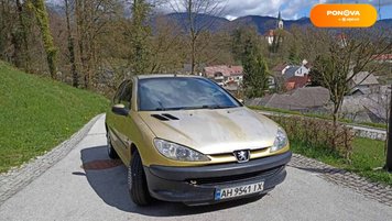 Peugeot 206, 2004, Бензин, 1.4 л., 250 тис. км, Хетчбек, Жовтий, Київ Cars-Pr-66263 фото