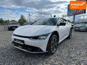 Kia EV6, 2023 р., Електро, 19 тис. км, Універсал, Білий, Івано-Франківськ AT-10416943 фото