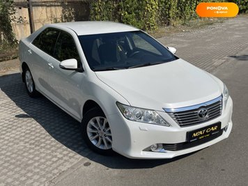 Toyota Camry, 2012, Бензин, 2.49 л., 121 тис. км, Седан, Білий, Київ 109861 фото