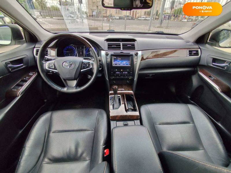 Toyota Camry, 2017, Бензин, 2.5 л., 226 тис. км, Седан, Білий, Харків 40223 фото