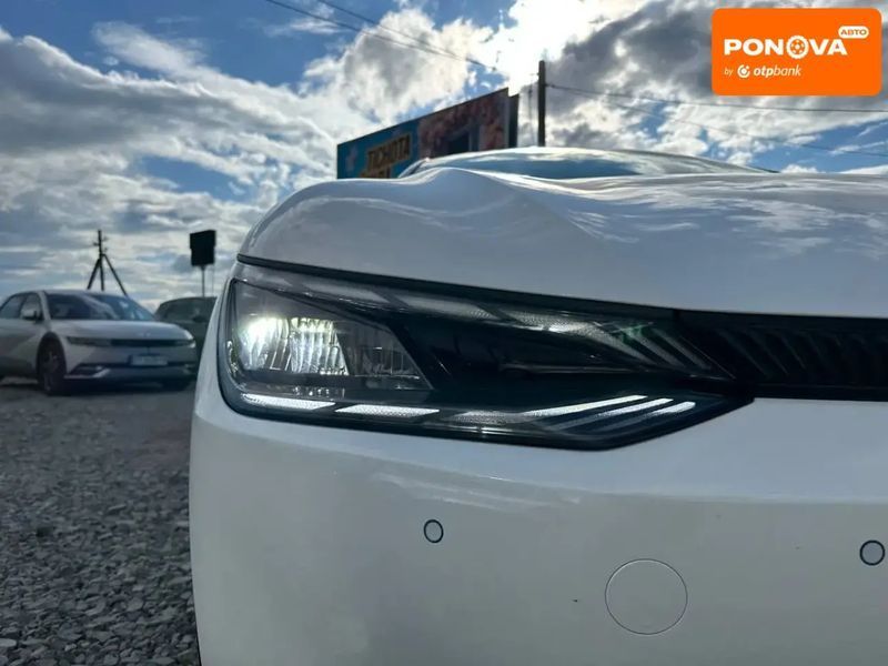 Kia EV6, 2023 р., Електро, 19 тис. км, Універсал, Білий, Івано-Франківськ AT-10416943 фото