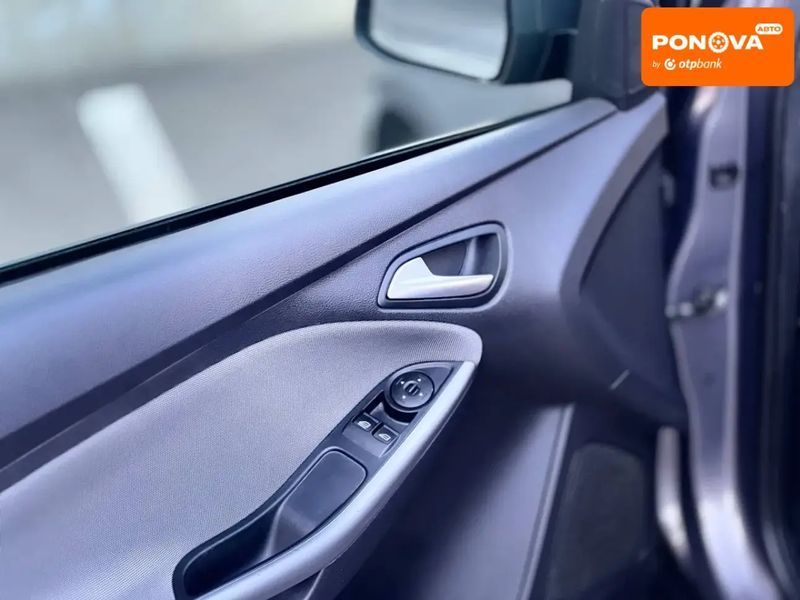 Ford Focus, 2013 р., Бензин, 95 тис. км, Седан, Сірий, Миколаїв AT-10413544 фото