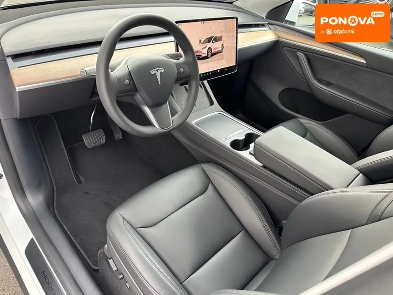 Tesla Model Y, 2022 р., Електро, 3 тис. км, Седан, Білий, Дніпро (Дніпропетровськ) AT-10408575 фото