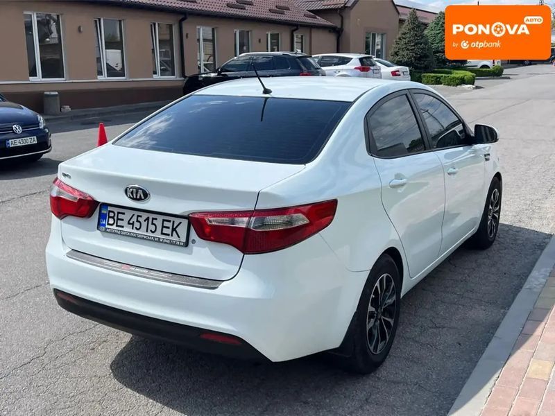 Kia Rio, 2014 р., Бензин, 140 тис. км, Седан, Білий, Дніпро (Дніпропетровськ) AT-10418109 фото