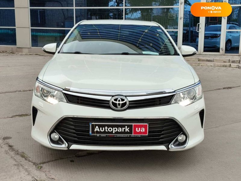 Toyota Camry, 2017, Бензин, 2.5 л., 226 тис. км, Седан, Білий, Харків 40223 фото