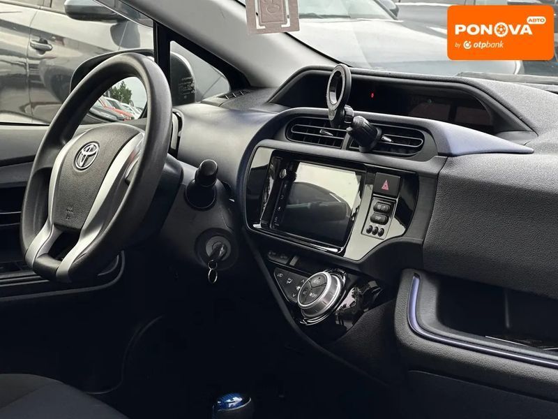 Toyota Aqua, 2015 р., Гібрид (HEV), 94 тис. км, Хетчбек, Сірий, Київ AT-10419029 фото