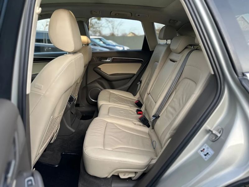 Audi Q5, 2015 г., Бензин, 107 тыс. км, Внедорожник / Кроссовер, Серый, Луцк AT-10410748 фото
