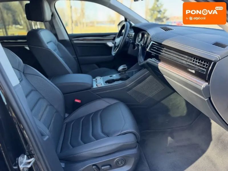 Volkswagen Touareg, 2023 р., Дизель, 29 тис. км, Позашляховик / Кросовер, Чорний, Дніпро (Дніпропетровськ) AT-10416108 фото