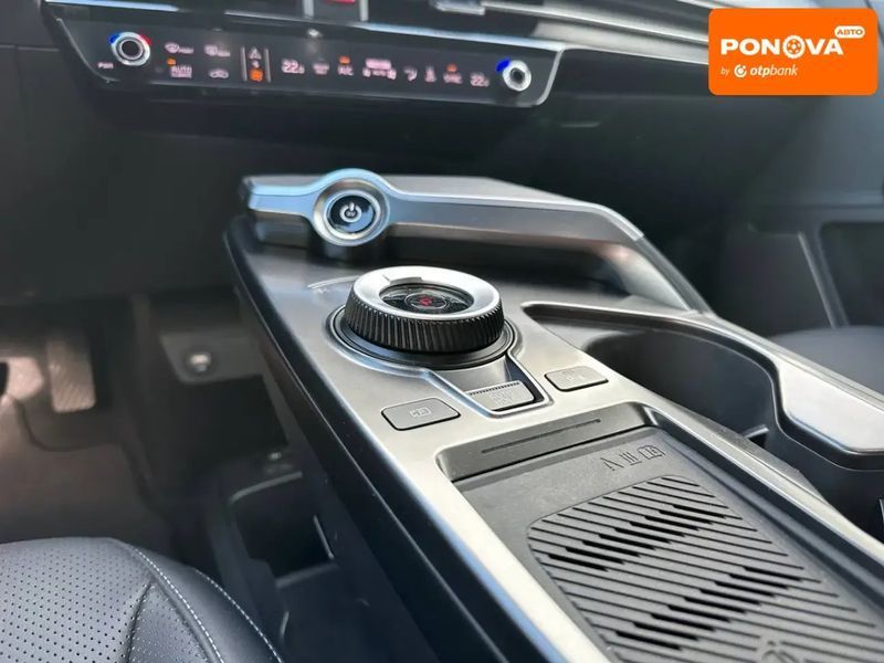 Kia EV6, 2023 р., Електро, 19 тис. км, Універсал, Білий, Івано-Франківськ AT-10416943 фото