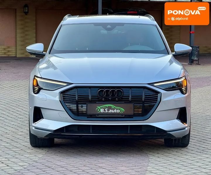 Audi e-tron, 2022 р., Електро, 45 тис. км, Позашляховик / Кросовер, Сірий, Мукачево AT-10402568 фото