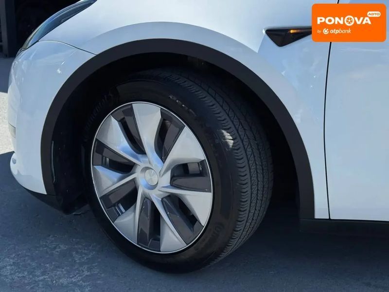 Tesla Model Y, 2023 г., Електро, 33 тыс. км, Седан, Белый, Ровно AT-10418448 фото