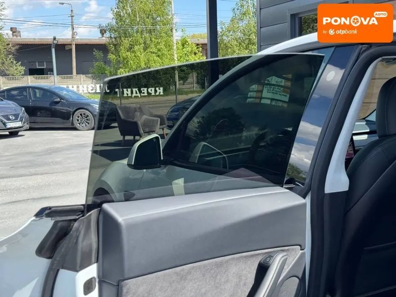 Tesla Model Y, 2023 г., Електро, 33 тыс. км, Седан, Белый, Ровно AT-10418448 фото