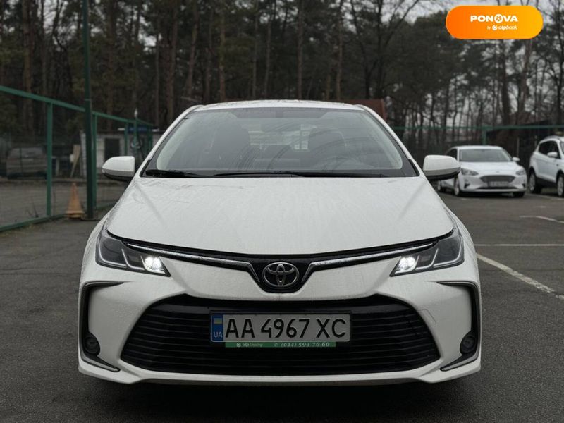 Toyota Corolla, 2019, Бензин, 1.6 л., 92 тыс. км, Седан, Белый, Киев 25386 фото