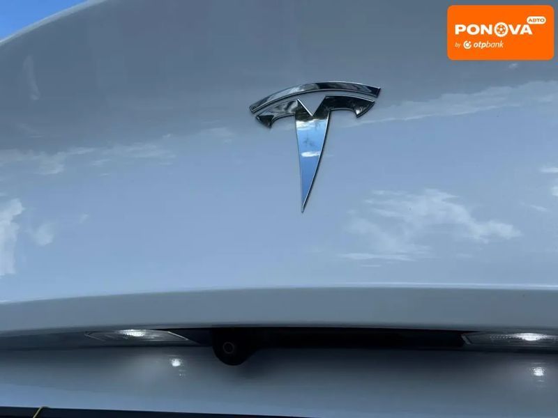 Tesla Model Y, 2023 г., Електро, 33 тыс. км, Седан, Белый, Ровно AT-10418448 фото