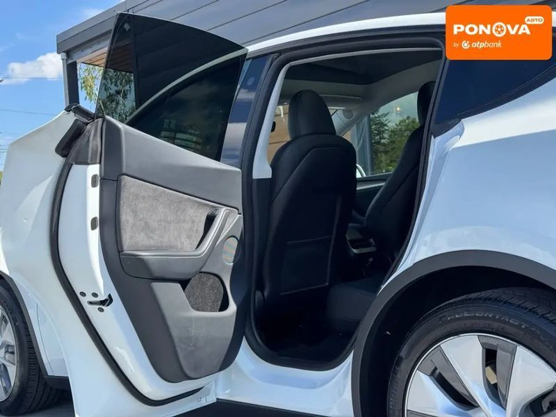 Tesla Model Y, 2023 г., Електро, 33 тыс. км, Седан, Белый, Ровно AT-10418448 фото