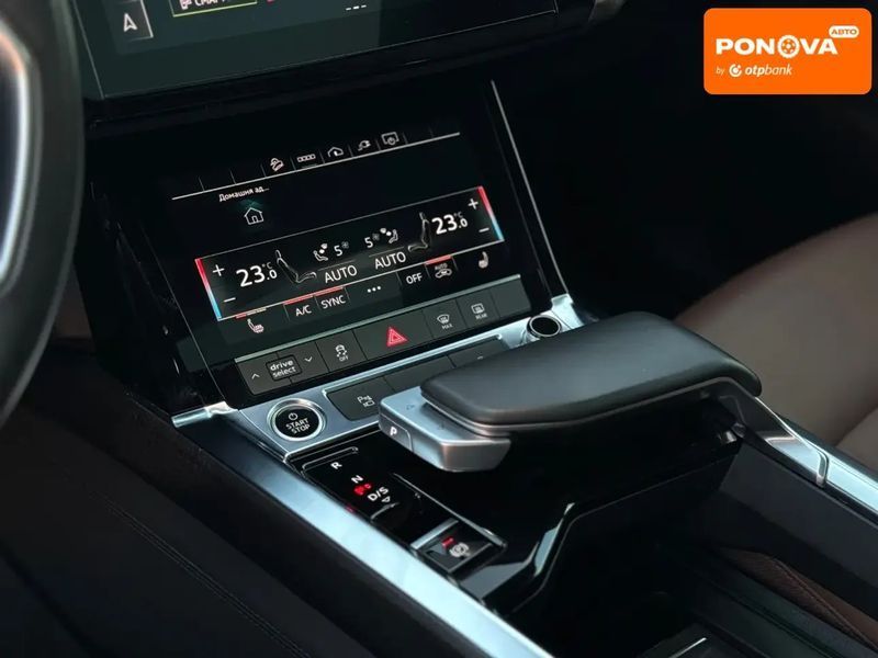 Audi e-tron, 2022 р., Електро, 45 тис. км, Позашляховик / Кросовер, Сірий, Мукачево AT-10402568 фото
