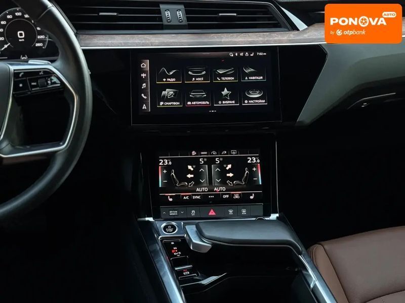 Audi e-tron, 2022 р., Електро, 45 тис. км, Позашляховик / Кросовер, Сірий, Мукачево AT-10402568 фото