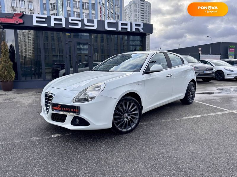 Alfa Romeo Giulietta, 2012, Бензин, 1.37 л., 114 тис. км, Хетчбек, Білий, Київ 6592 фото