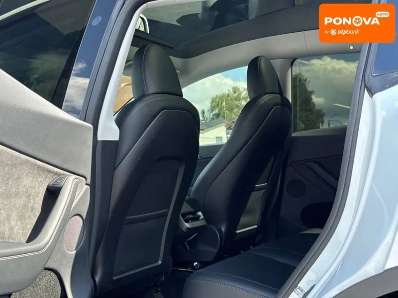 Tesla Model Y, 2023 г., Електро, 33 тыс. км, Седан, Белый, Ровно AT-10418448 фото