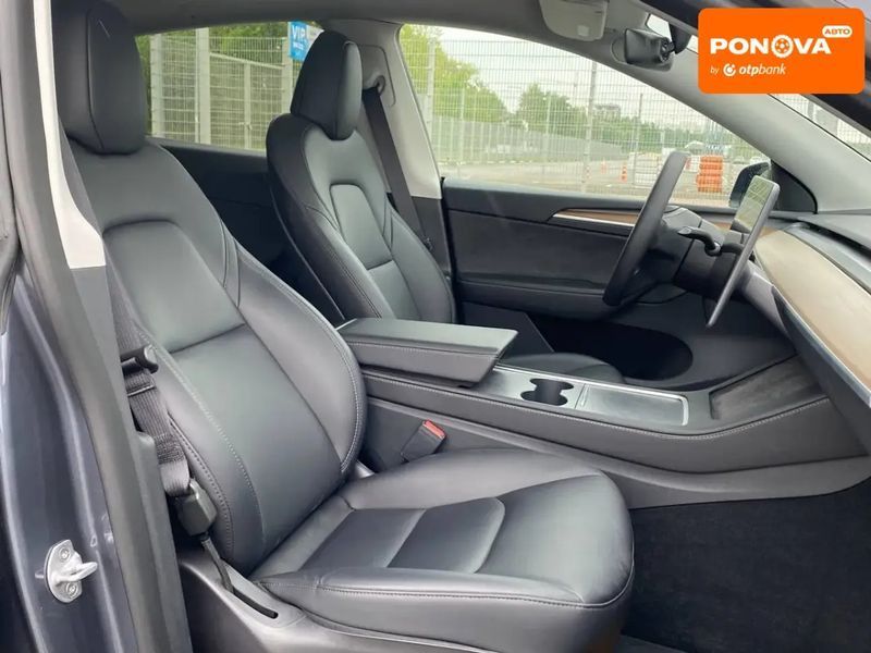 Tesla Model Y, 2023 р., Електро, 9 тис. км, Позашляховик / Кросовер, Сірий, Львів AT-10400612 фото