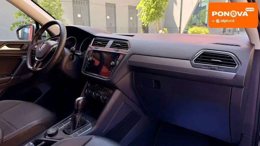 Volkswagen Tiguan, 2020 г., Бензин, 131 тыс. км, Внедорожник / Кроссовер, Серый, Львов AT-10418581 фото