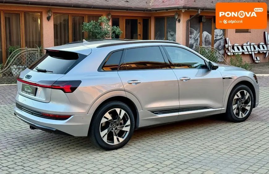 Audi e-tron, 2022 р., Електро, 45 тис. км, Позашляховик / Кросовер, Сірий, Мукачево AT-10402568 фото