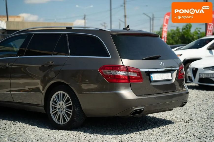 Mercedes-Benz E-Class, 2012 г., Дизель, 237 тыс. км, Универсал, Коричневый, Черновцы AT-10402112 фото