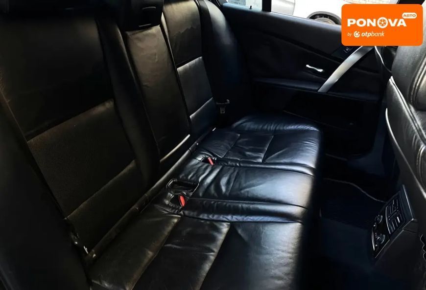 BMW 5 Series, 2003 г., Газ пропан-бутан / Бензин, 356 тыс. км, Седан, Серый, Николаев AT-10411932 фото