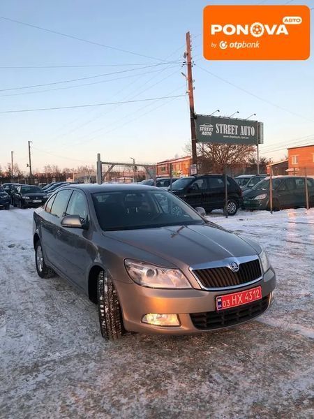 Skoda Octavia, 2010 р., Бензин, 198 тис. км, Ліфтбек, Бежевий, Полтава AT-10408630 фото
