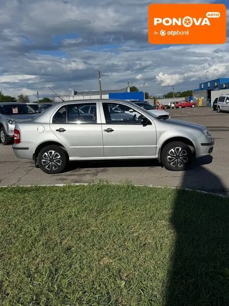 Skoda Fabia, 2007 г., Бензин, 235 тыс. км, Седан, Серый, Кам'янка AT-10418681 фото
