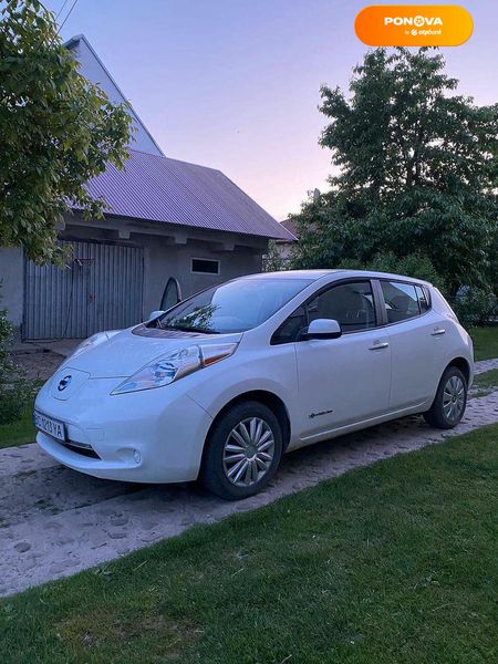 Nissan Leaf, 2013, Електро, 120 тыс. км, Хетчбек, Белый, Львов Cars-Pr-141611 фото