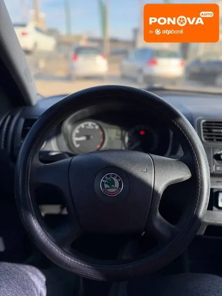 Skoda Fabia, 2008 р., Бензин, 147 тис. км, Хетчбек, Червоний, Кропивницький (Кіровоград) AT-10413090 фото