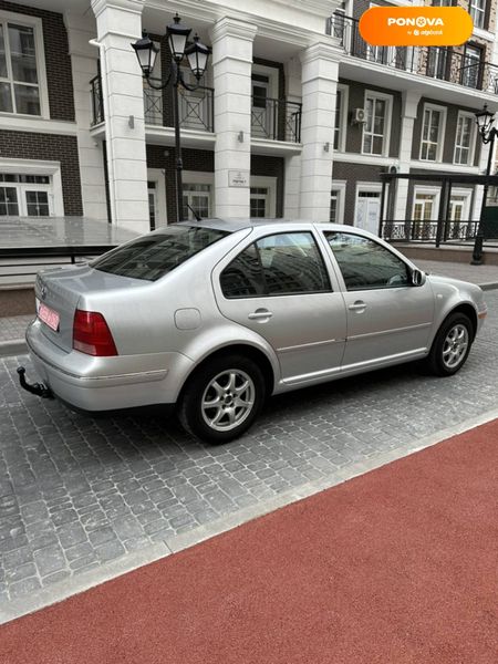 Volkswagen Bora, 2005, Бензин, 1.6 л., 259 тис. км, Седан, Сірий, Київ Cars-Pr-61747 фото