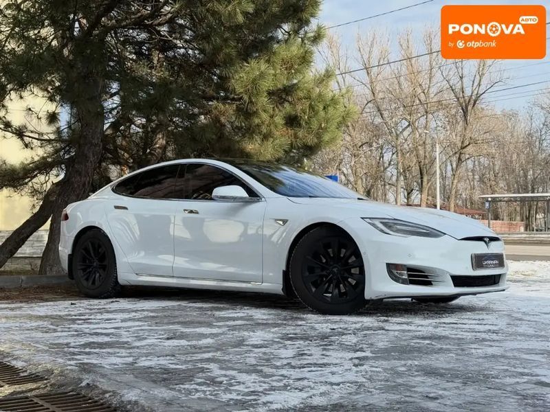 Tesla Model S, 2016 р., Електро, 144 тис. км, Седан, Білий, Дніпро (Дніпропетровськ) AT-10412672 фото