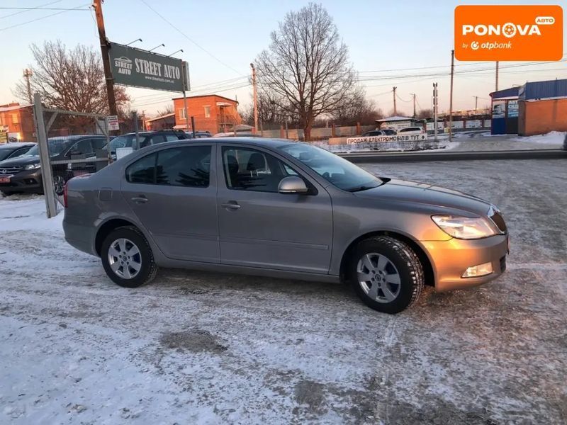 Skoda Octavia, 2010 р., Бензин, 198 тис. км, Ліфтбек, Бежевий, Полтава AT-10408630 фото