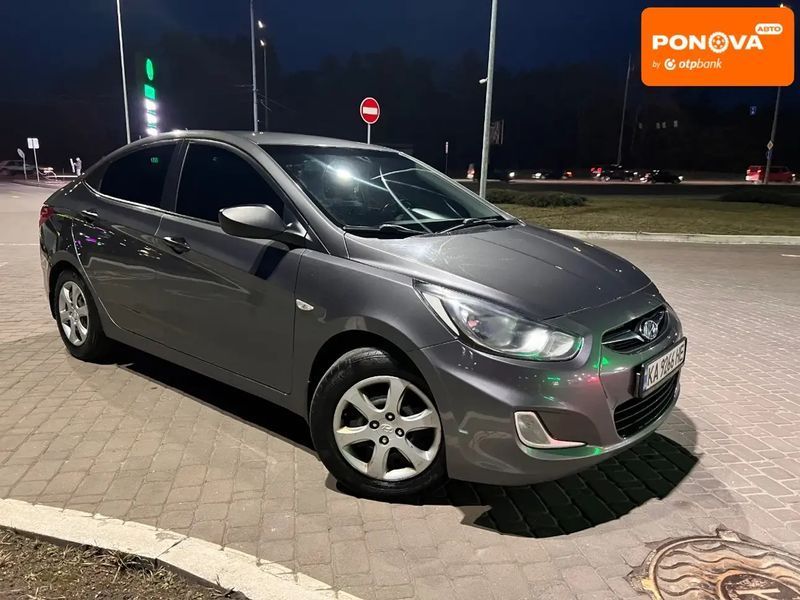 Hyundai Accent, 2013 р., Газ метан / Бензин, 370 тис. км, Седан, Сірий, Київ AT-10412649 фото